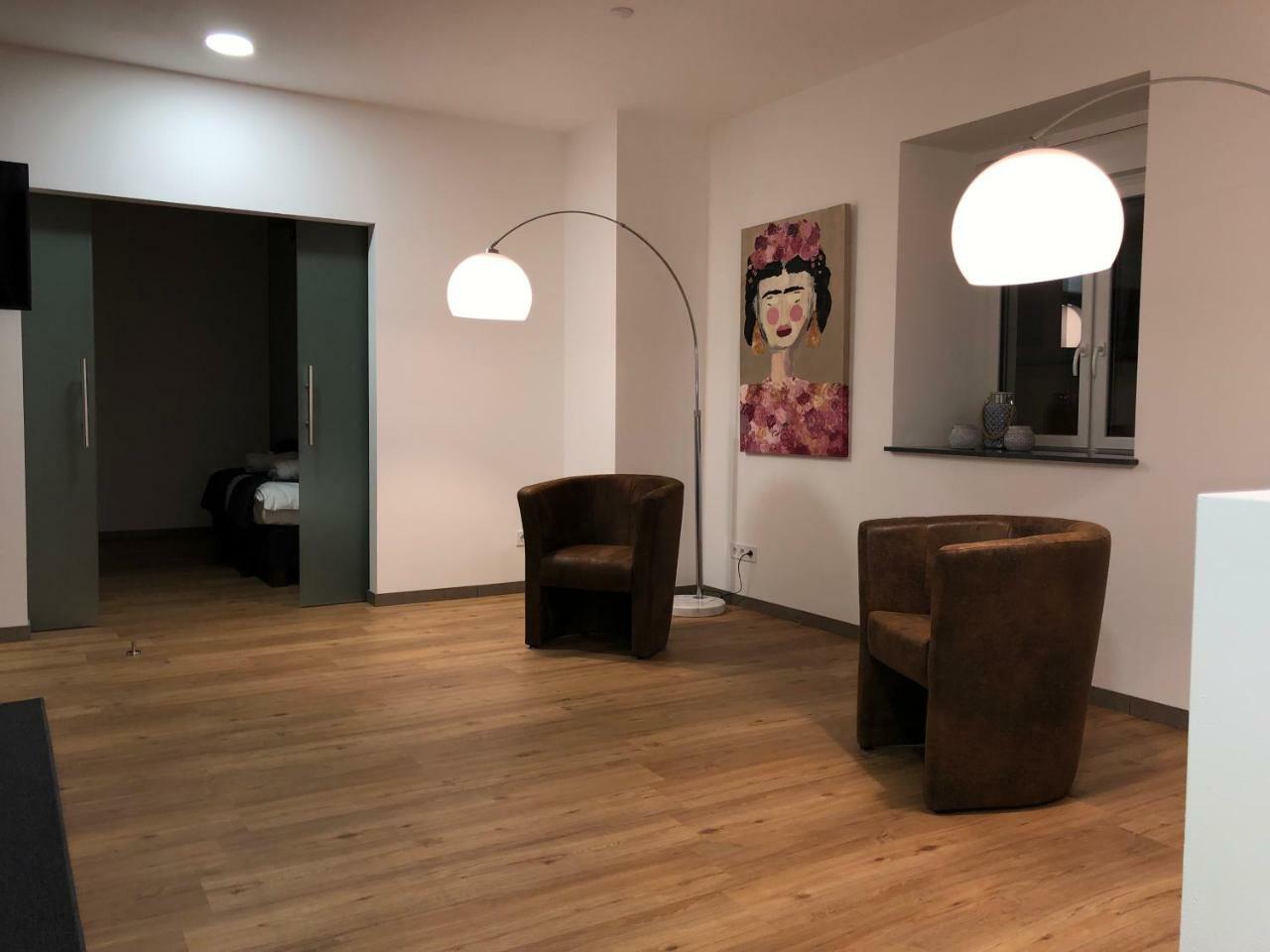 Eifel5Star - Burgfriedstrasse Apartment Даун Екстериор снимка