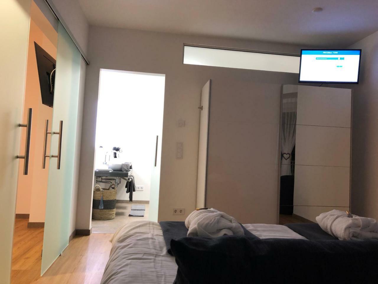 Eifel5Star - Burgfriedstrasse Apartment Даун Екстериор снимка